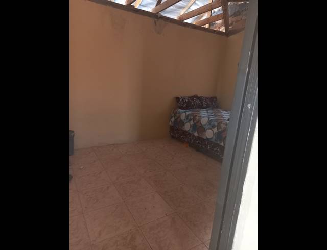 4 BEDROOM HOUSE FOR SALE IN UMLAZI C